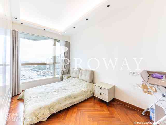 Wong Chuk Hang - Marinella 10