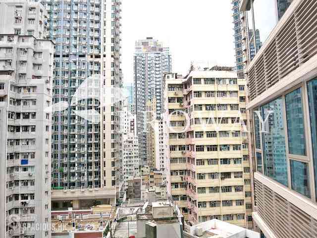 Wan Chai - The Avenue 03