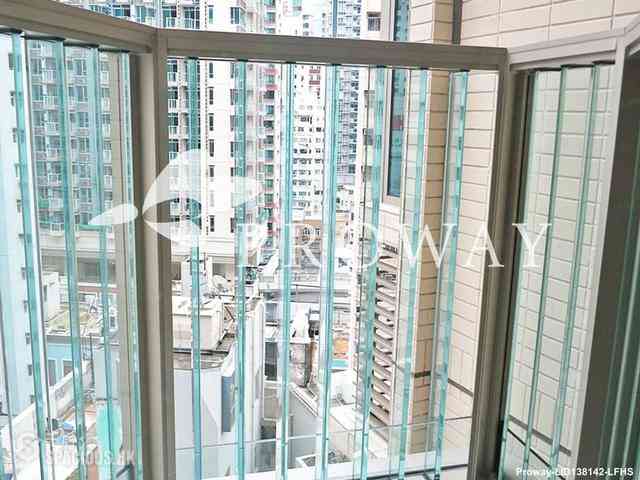 Wan Chai - The Avenue 08
