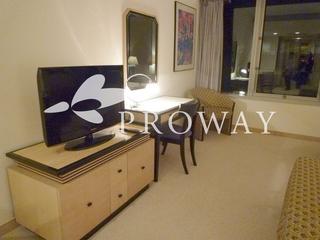 Wan Chai - Convention Plaza Apartments 04