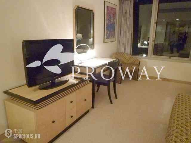 Wan Chai - Convention Plaza Apartments 04