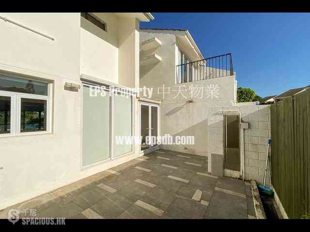 Discovery Bay - Discovery Bay Phase 1 Beach Village Headland Drive 12