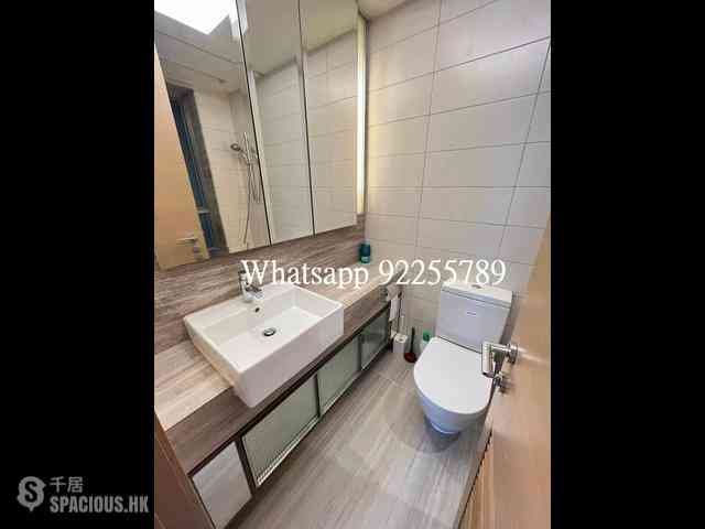 Sai Ying Pun - Island Crest 06