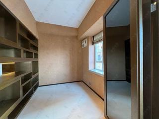 Mid Levels Central - Robinson Heights Block 1 02