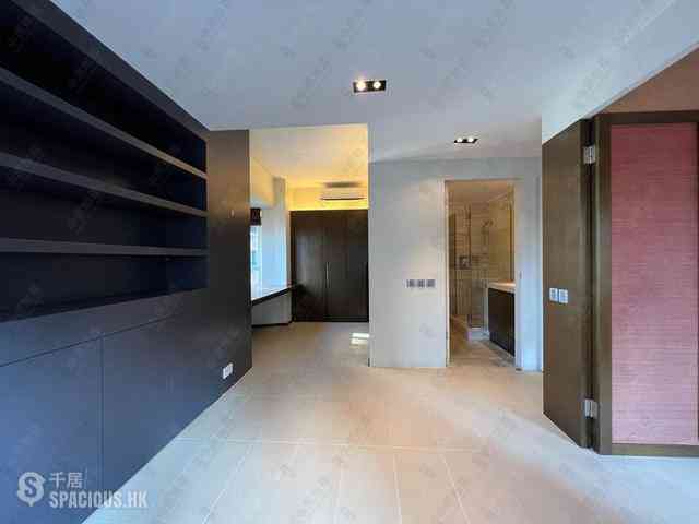 Mid Levels Central - Robinson Heights Block 1 27
