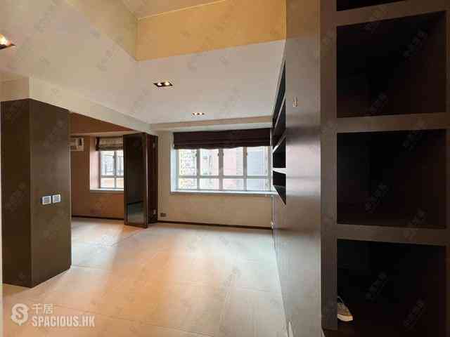 Mid Levels Central - Robinson Heights Block 1 28