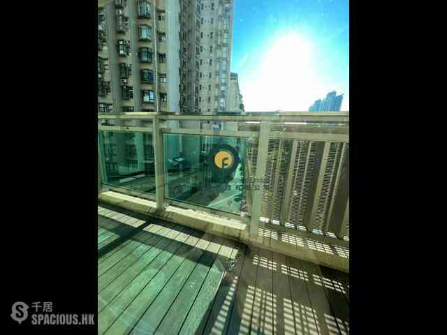 Sai Ying Pun - Centre Place 02