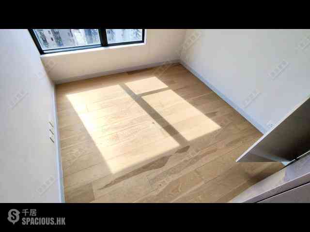 Sai Ying Pun - Elite Court 05