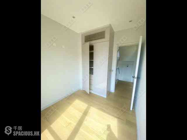Sai Ying Pun - Elite Court 10