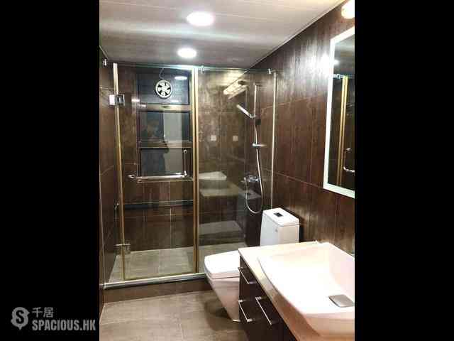 Wan Chai - Suncrest Tower 08