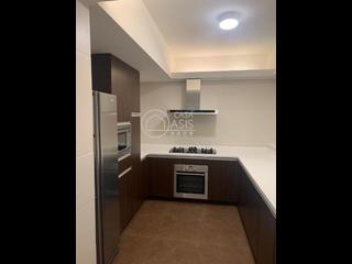 Mid Levels Central - Kam Yuen Mansion 07