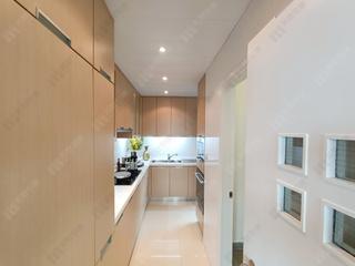 Mid Levels Central - Hillsborough Court 09