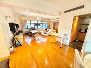 Wan Chai - Suncrest Tower 05