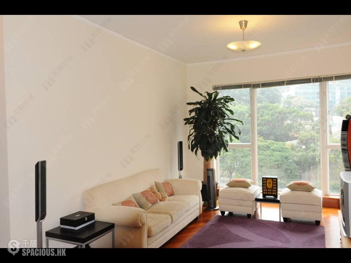 Wan Chai - Star Crest 01