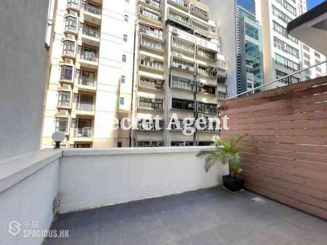 Sheung Wan - 109-111, Wing Lok Street 02