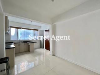 Sheung Wan - 109-111, Wing Lok Street 03