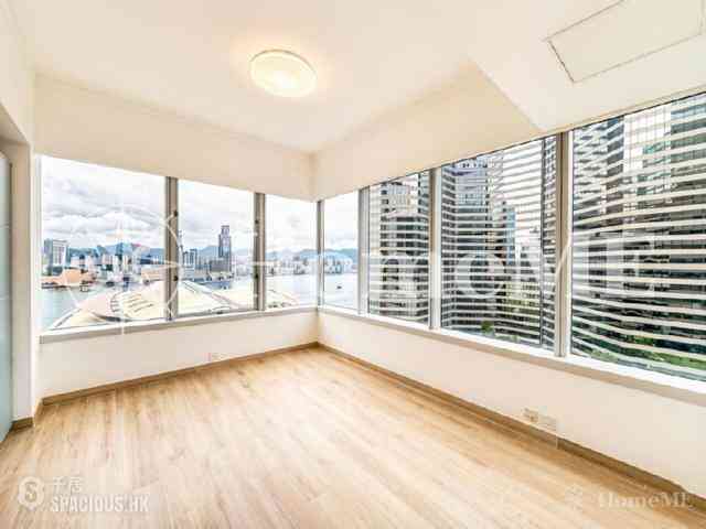 Wan Chai - Convention Plaza Apartments 01