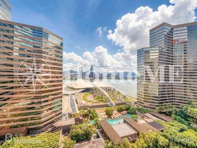 Wan Chai - Convention Plaza Apartments 02