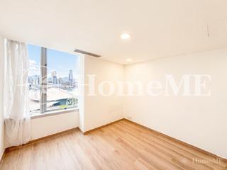 Wan Chai - Convention Plaza Apartments 09