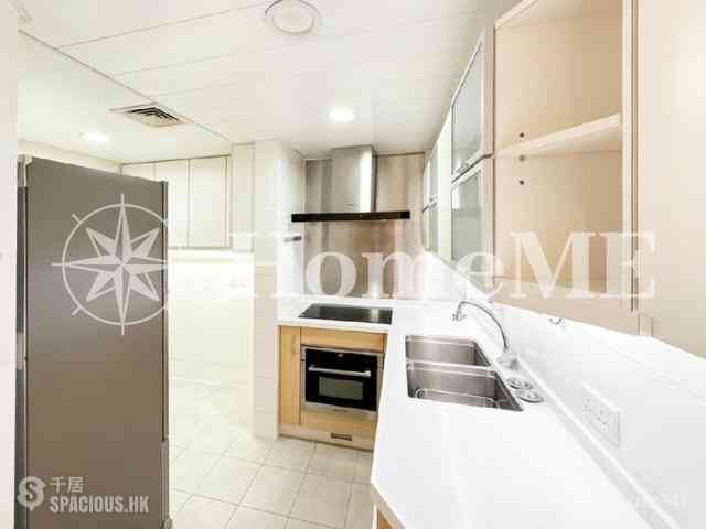 Wan Chai - Convention Plaza Apartments 15