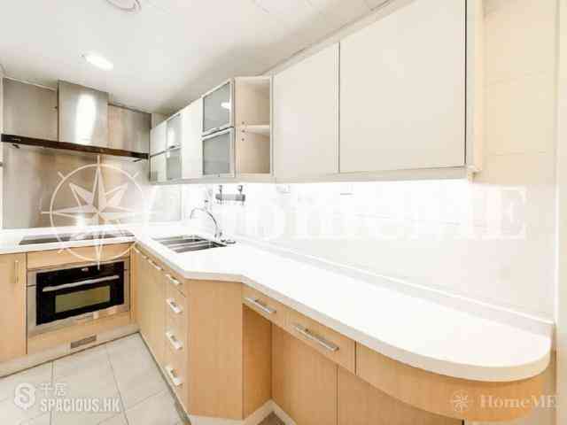 Wan Chai - Convention Plaza Apartments 17