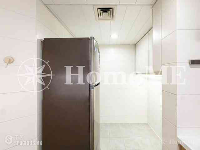 Wan Chai - Convention Plaza Apartments 18