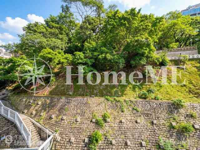 Mid Levels West - Realty Gardens 02