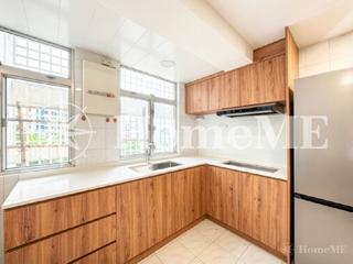 Mid Levels West - Realty Gardens 13