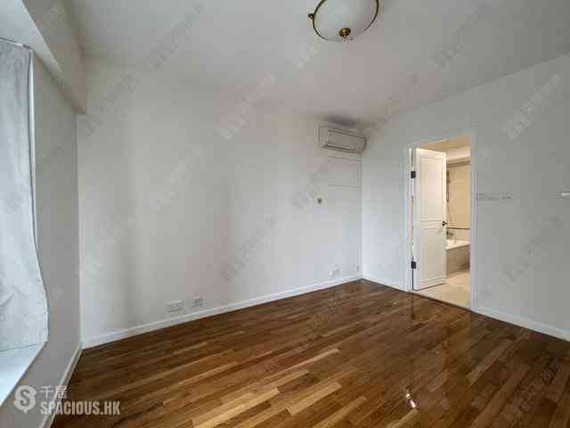 Mid Levels Central - Robinson Place 05