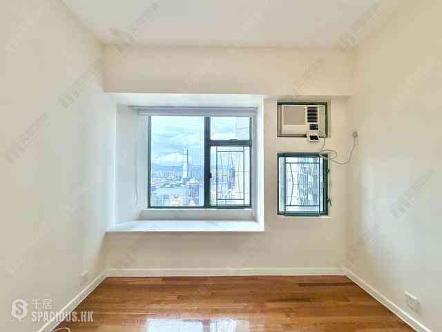 Mid Levels Central - Robinson Place 09