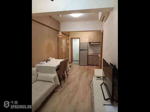 Wan Chai - Main Pole House 01