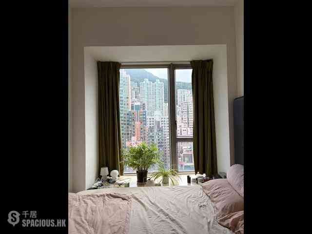 Sai Ying Pun - Island Crest Block 2 08