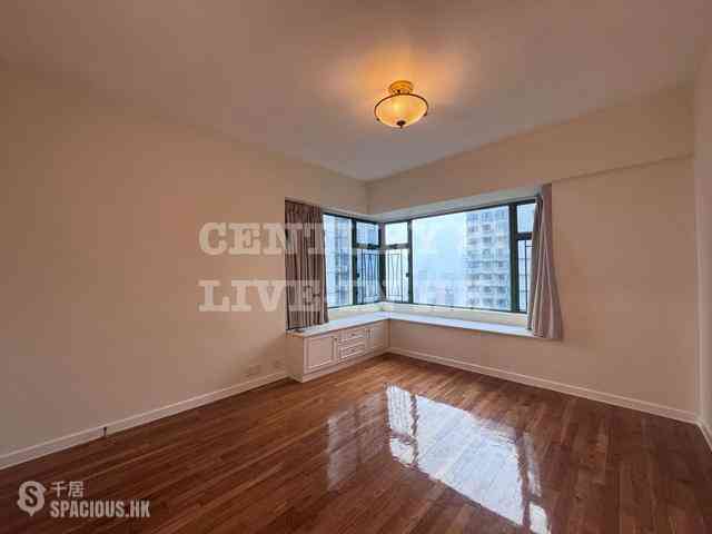 Mid Levels Central - Robinson Place 04