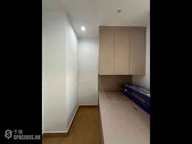Jordan - Man Yiu Building 02