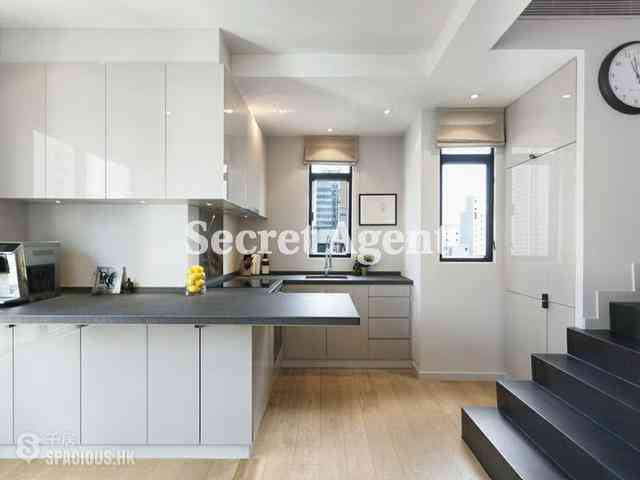 Sai Ying Pun - Elite Court 05
