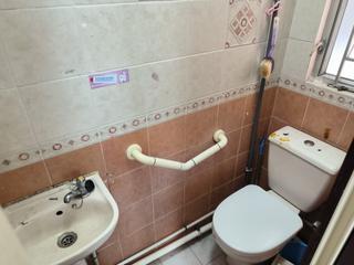 Shau Kei Wan - Fu King Building 04