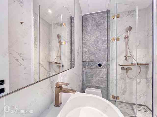 Wan Chai - Eight Star Street 15