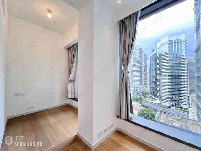 Wan Chai - Eight Star Street 17