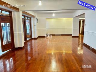 Mid Levels Central - Ivory Court 04