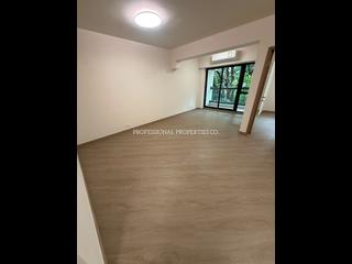 Mid Levels West - Hing Wah Mansion Block B 02