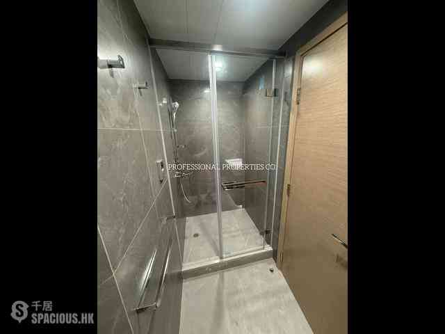 Mid Levels West - Hing Wah Mansion Block B 05