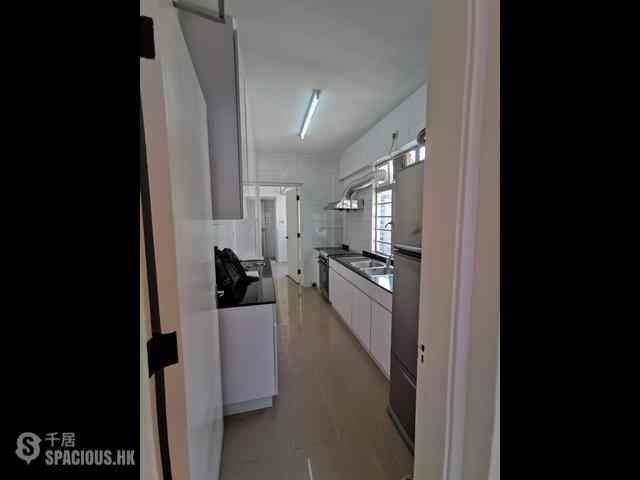 Pok Fu Lam - Scenic Villas 05