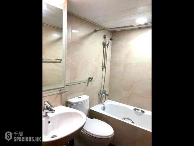 Wan Chai - Suncrest Tower 11