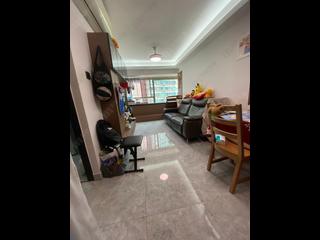 Sheung Wan - Queen's Terrace Block 2 04