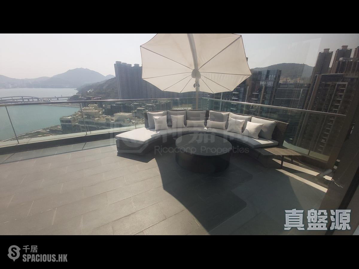 Tseung Kwan O - Twin Peaks 01