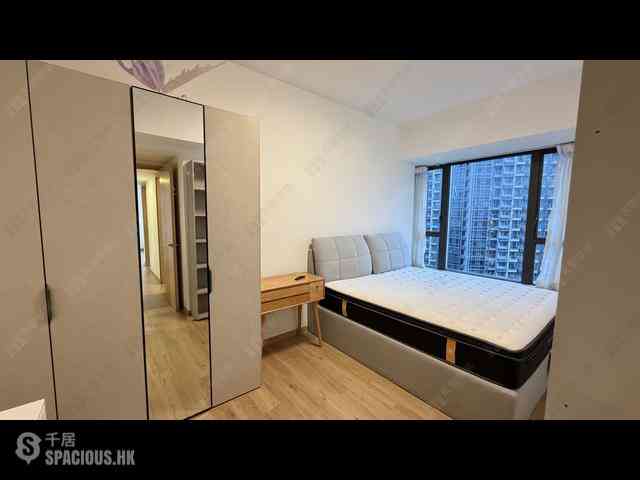 Tung Chung - The Visionary Tower 6 03
