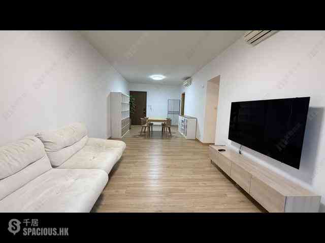 Tung Chung - The Visionary Tower 6 04