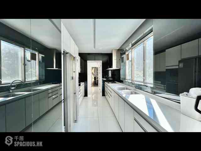 Mid Levels Central - The Mayfair 12
