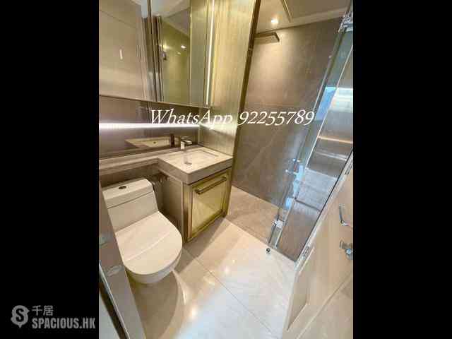 Sai Ying Pun - King's Hill 07