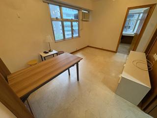 Sai Ying Pun - Yue Sun Mansion Block 1 06